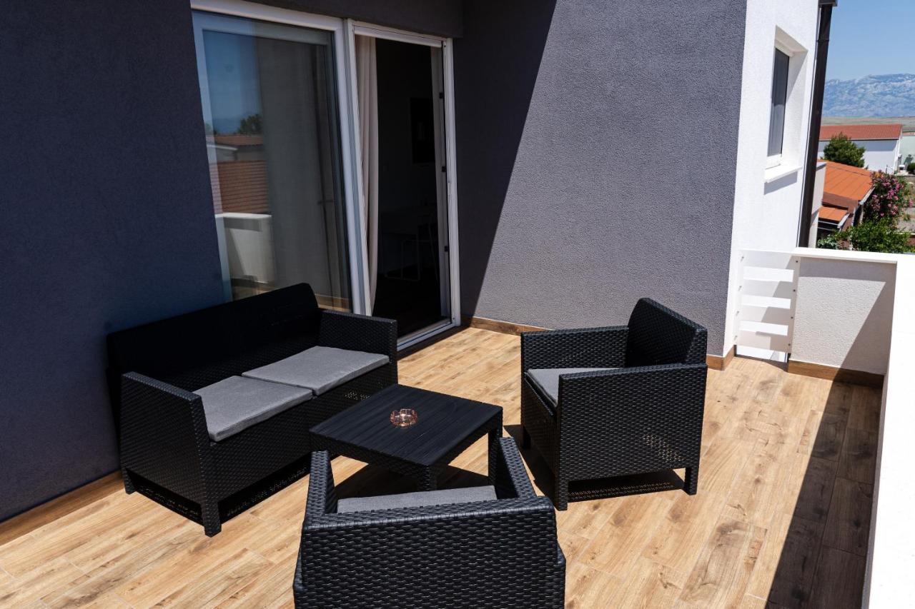 ויר Station 22 - Brand New Apartment With A Terrace And Private Parking מראה חיצוני תמונה