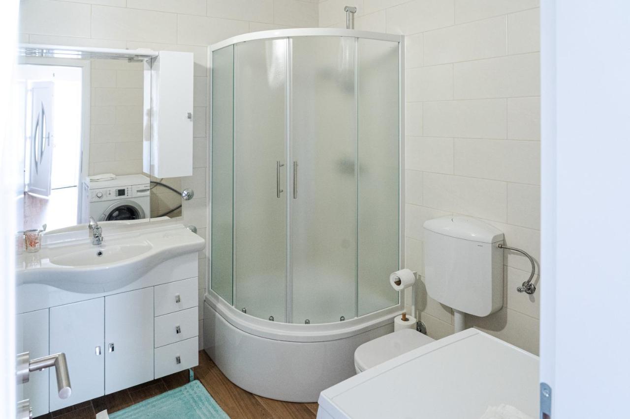 ויר Station 22 - Brand New Apartment With A Terrace And Private Parking מראה חיצוני תמונה