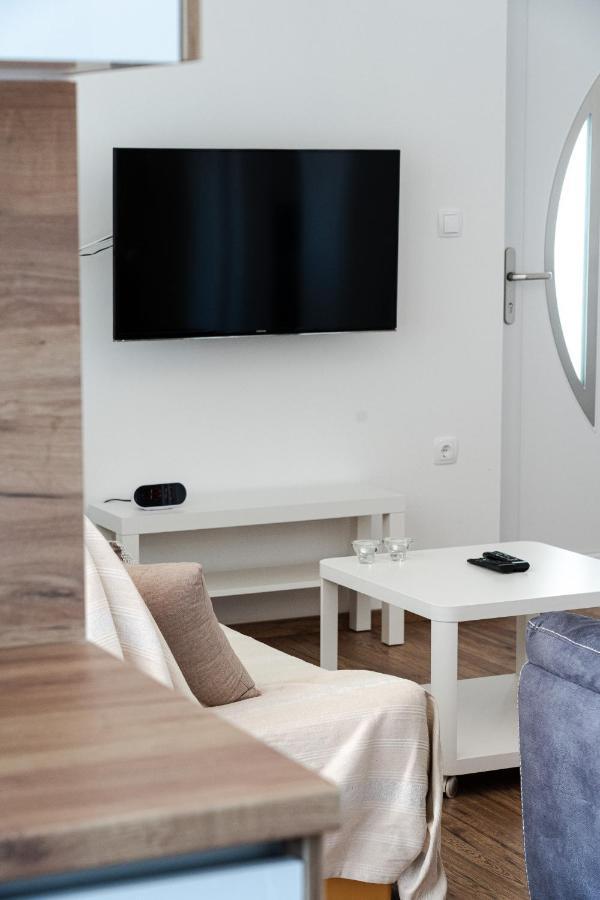 ויר Station 22 - Brand New Apartment With A Terrace And Private Parking מראה חיצוני תמונה